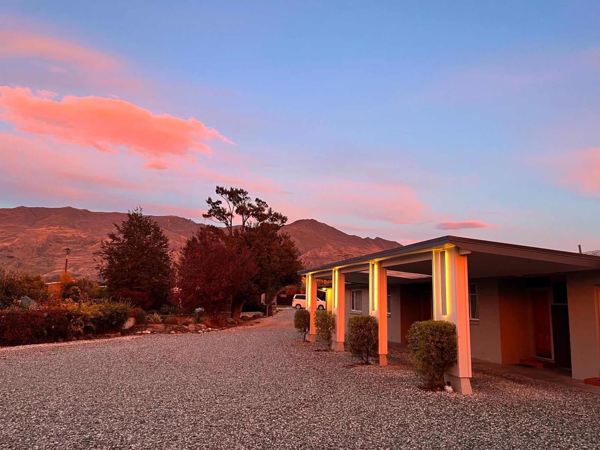 Manuka Crescent Motel Wanaka Kültér fotó