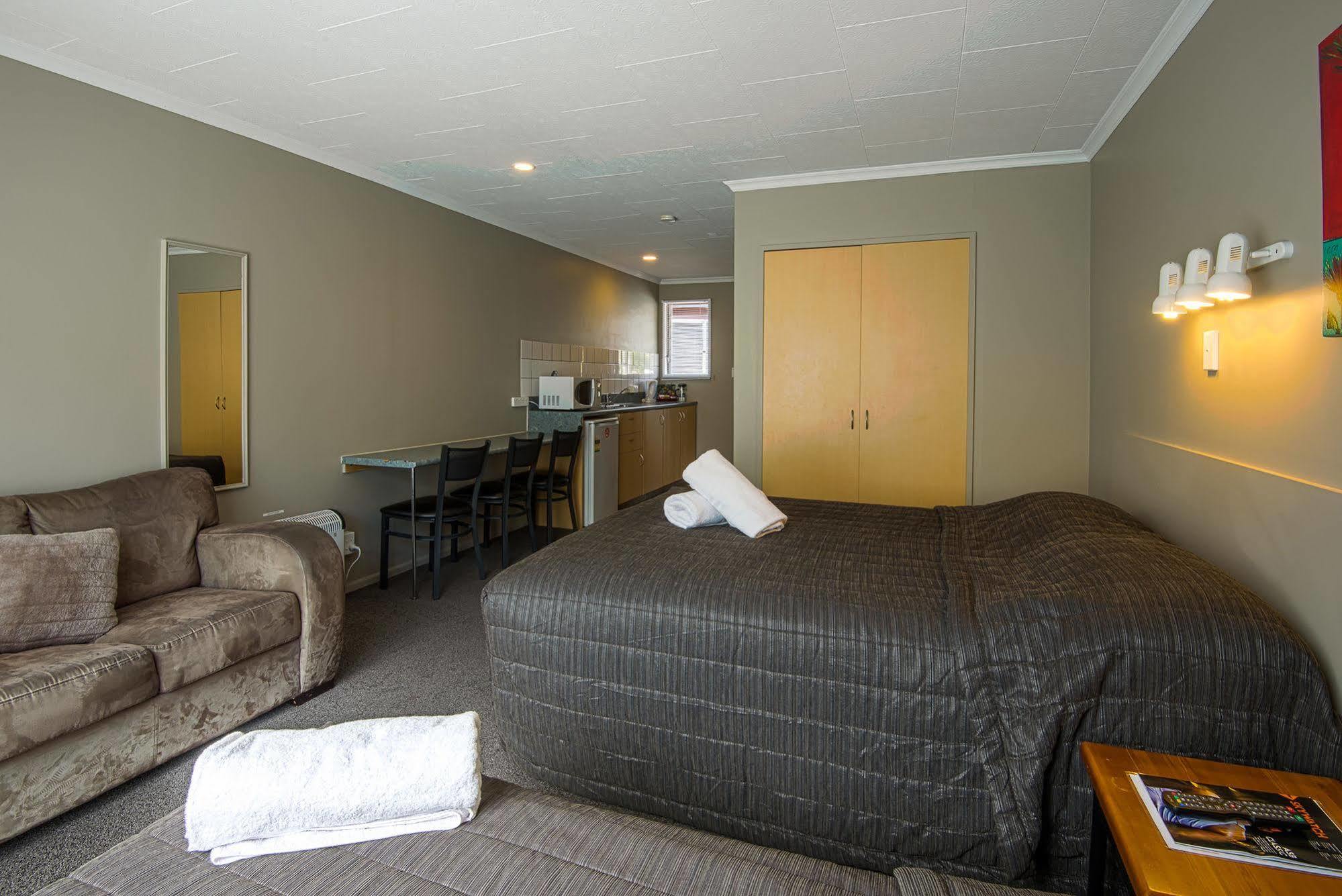 Manuka Crescent Motel Wanaka Kültér fotó