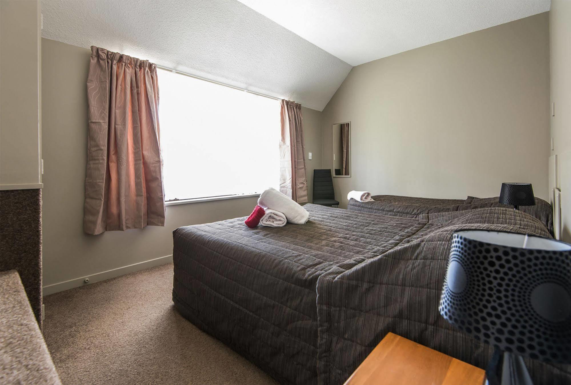Manuka Crescent Motel Wanaka Kültér fotó